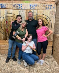Read more about the article Let loose and have some fun at Flip’N Axe! 🪓